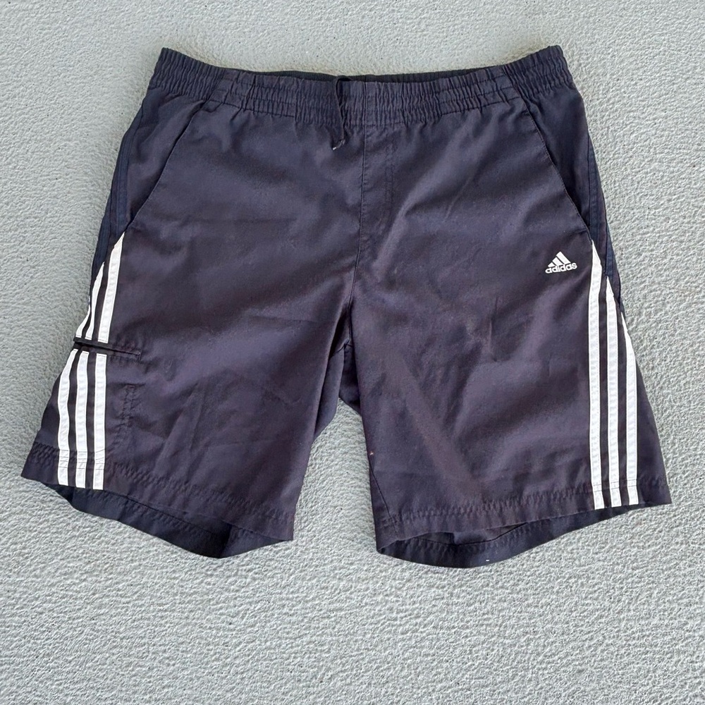 Adidas Shorts Men's XL Athleisure Security Pocket Media Pocket Retro 3 Stripe